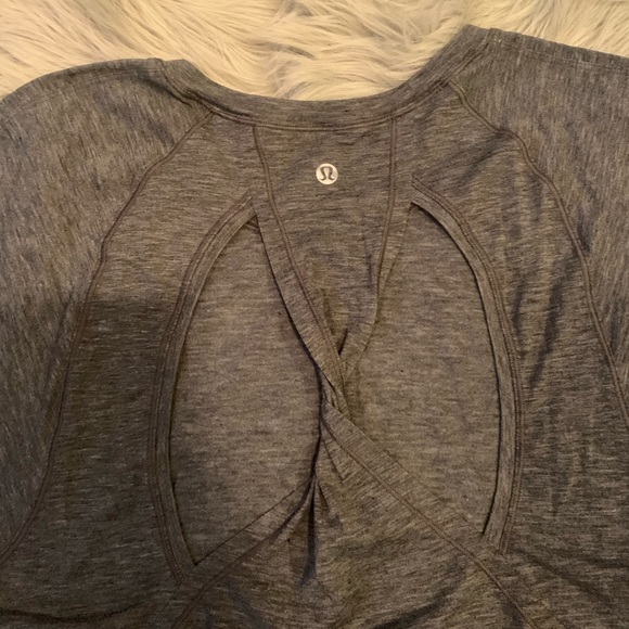 Lululemon muscle t shirt - Picture 4 of 4